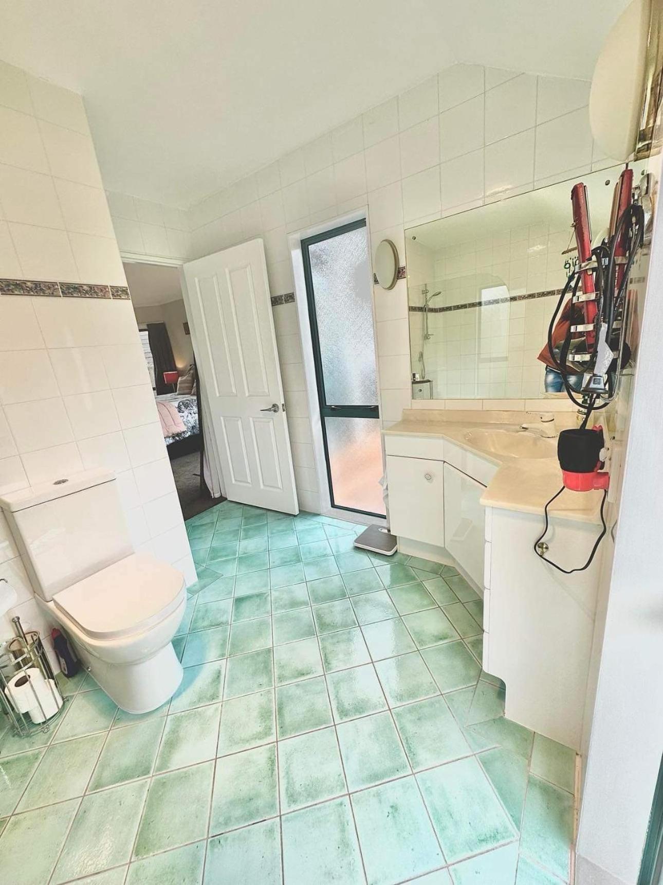 Observation Guest Suite Парапарауму Екстериор снимка